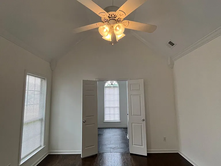 118 Hidden Creek Pkwy — Photo 8