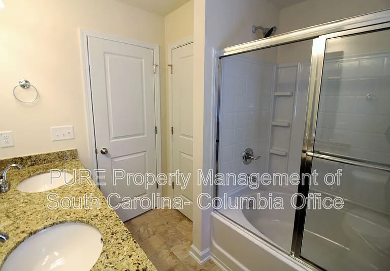 410 Finch Ln — Photo 27