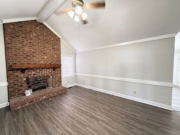 5th image of 1136 Beechwood Dr