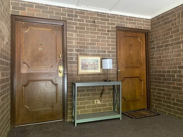 264 E Bailey Rd #L — Photo 16