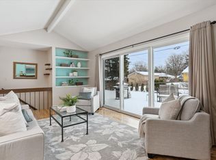 2110 Fulmer Ct, Ann Arbor, MI 48103