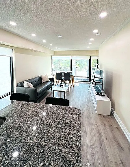138 Widdicombe Hill Blvd #701 — Photo 14