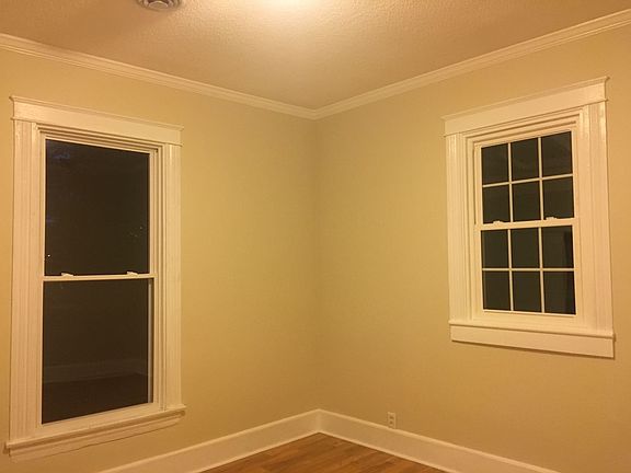 4th image of 306 N Lake Ave