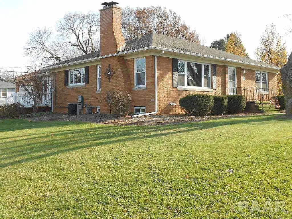 612 N Green St photo 1