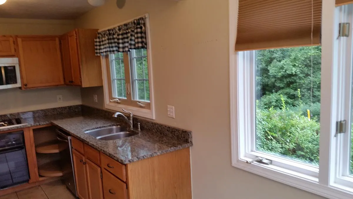 8 Rosewood Lane — Photo 3