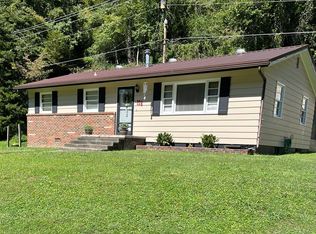 118 Happy Valley Rd, South Williamson, KY 41503