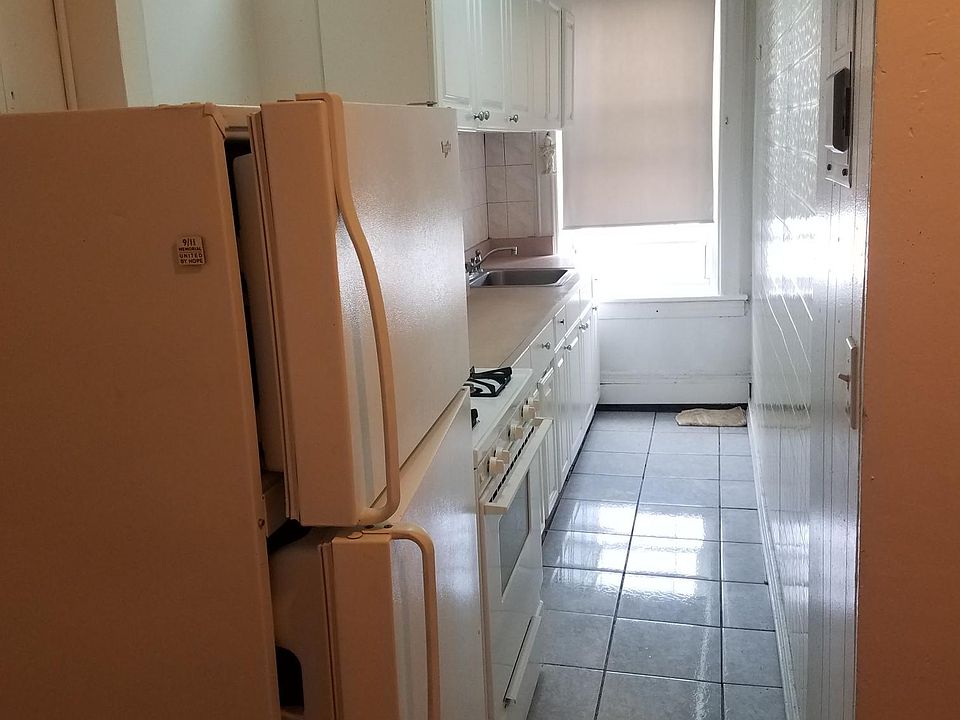 1st image of 8409 Jamaica Ave #2F