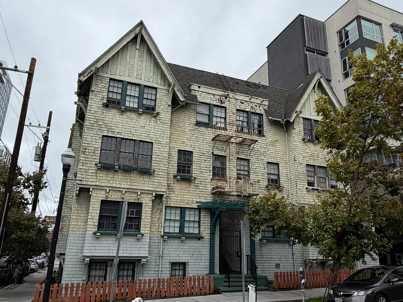2 bed, $2,500 — Photo 1