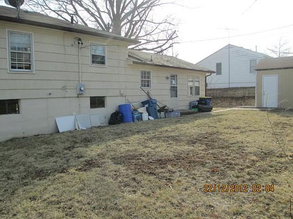 2nd image of 1020 Magnolia Ave W