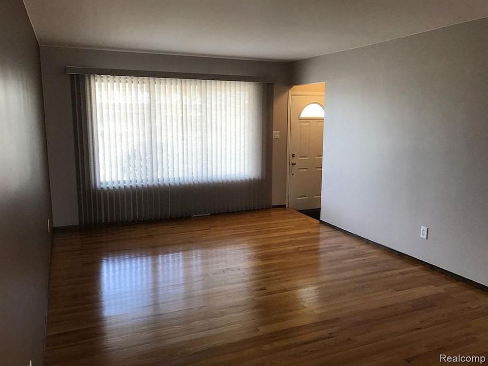 12376 Canterbury Dr, Sterling Heights, MI 48312 Zillow