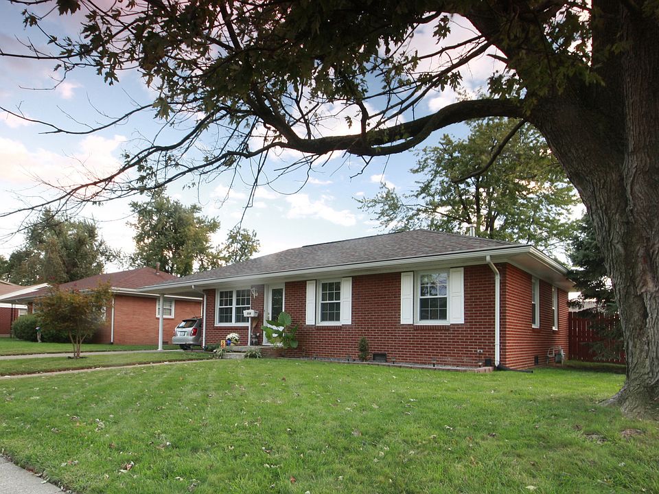 718 Amherst Dr