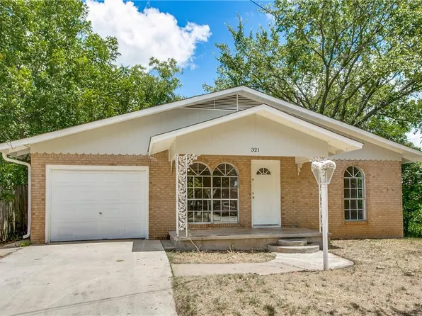 321 Williams St, Elgin, TX 78621