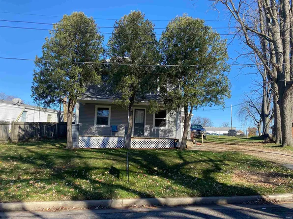 1014 N Huntington St, Syracuse, IN 46567