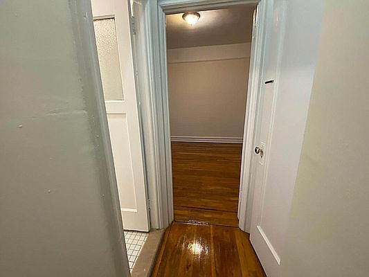 4th image of 8346 118th St APT 1B