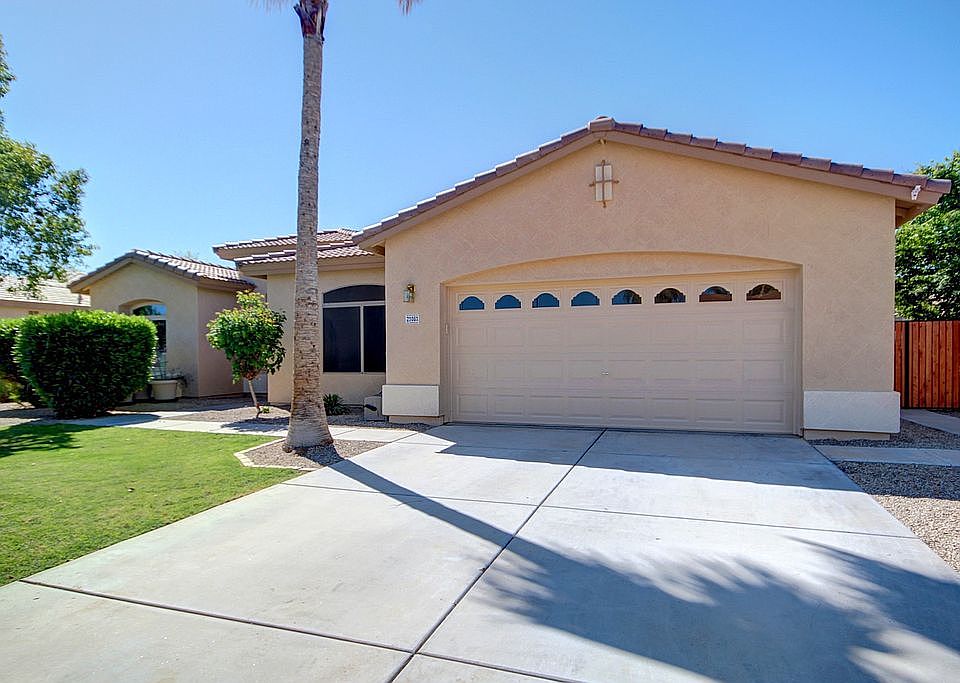 1st image of 21061 E Saddle Way
