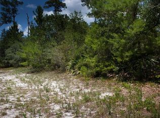 441 Cypress Ct, Geneva, FL 32732