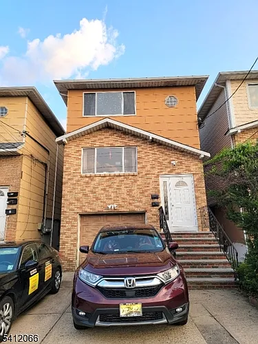 619 Sussex St Photo 1