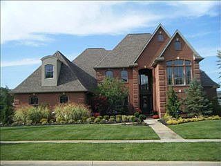 1st image of 520 Deer Valley Ln