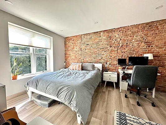 Rented by Remax Real Estate Professionals | media 51