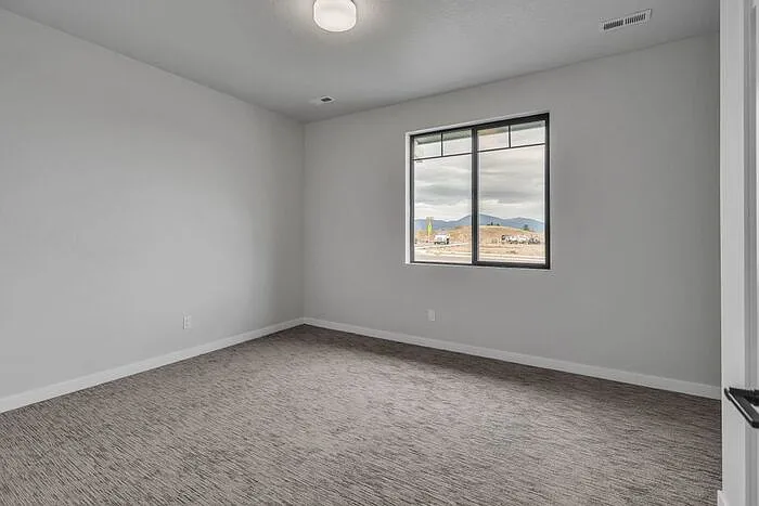 2919 N Phoenix Ln — Photo 18