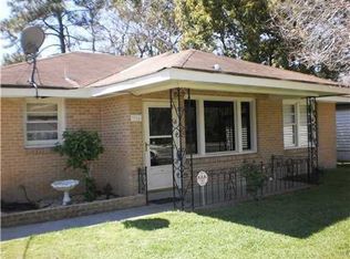 916 Governor Hall St, Gretna, LA 70053