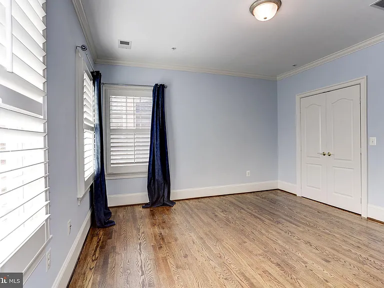 7233 Addington Dr — Photo 13