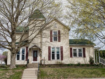 301 E Mechanic St, Wapakoneta, OH, 45895