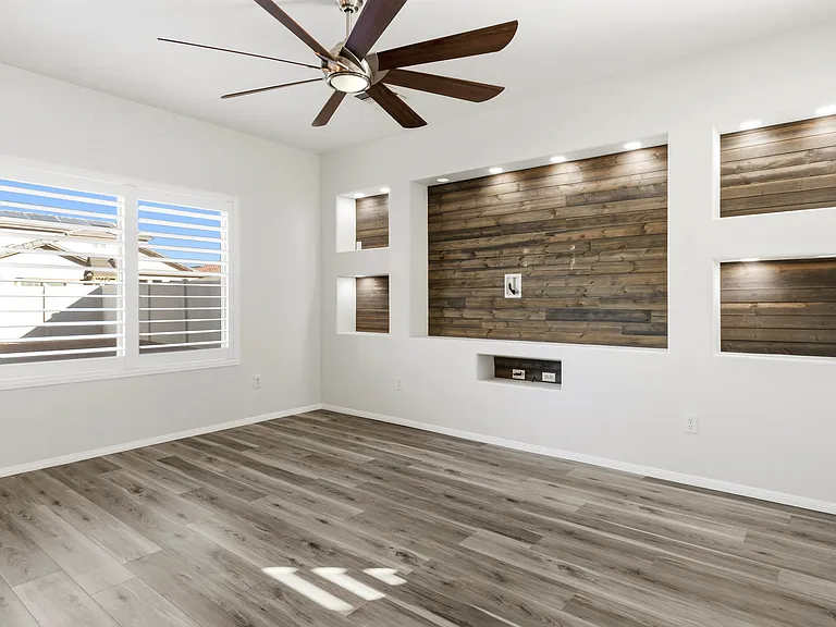 33915 S Colony Dr — Photo 9