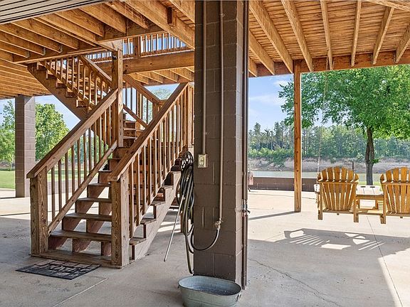 2nd image of 12599 Lackey Ln