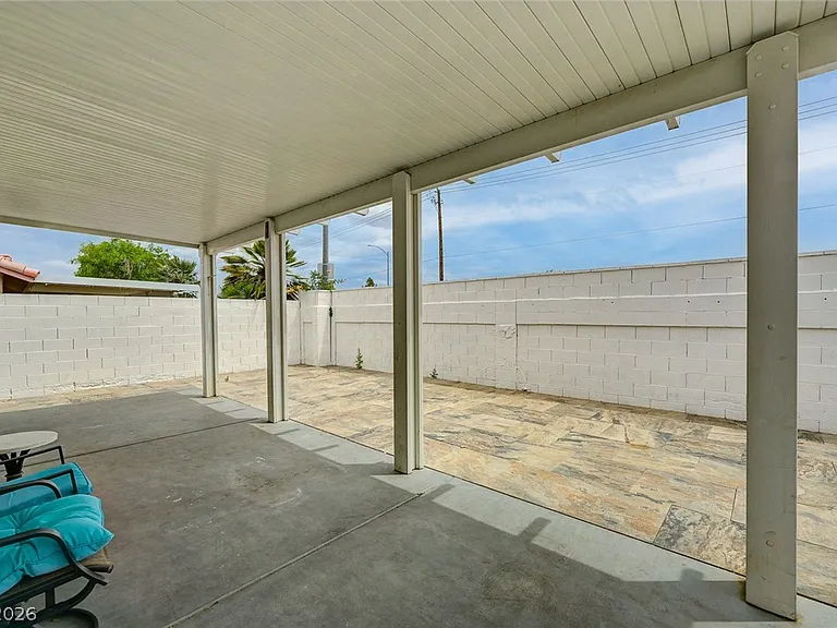8127 Chambersberg St — Photo 35