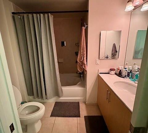 5th image of 2401 NE 65th St #4-404