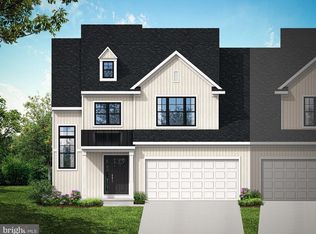 934 N Lincoln St #8-04, Palmyra, PA 17078