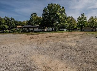 1849 McRay Ave, Springdale, AR 72762