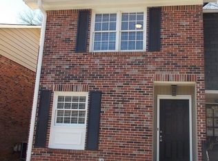2040 Kings Gate Cir, Snellville, GA 30078