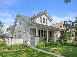 1025 S 73rd St, Milwaukee, WI 53214