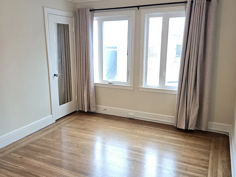 742 46th Ave #1 — Photo 8
