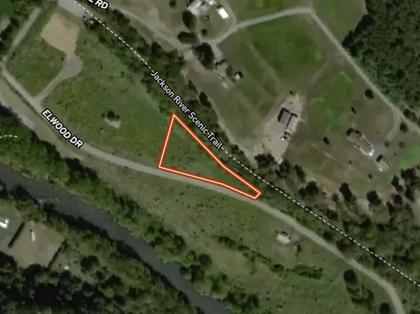 7 Elwood Dr, Hot Springs, VA 24445