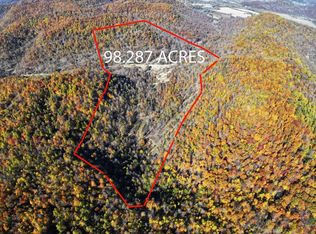 9997 Little Doe Creek Rd, Irvine, KY 40336