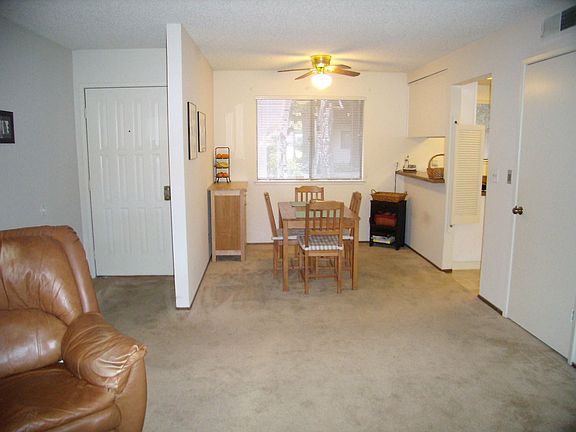 3rd image of 1001 E Evelyn Ave #133