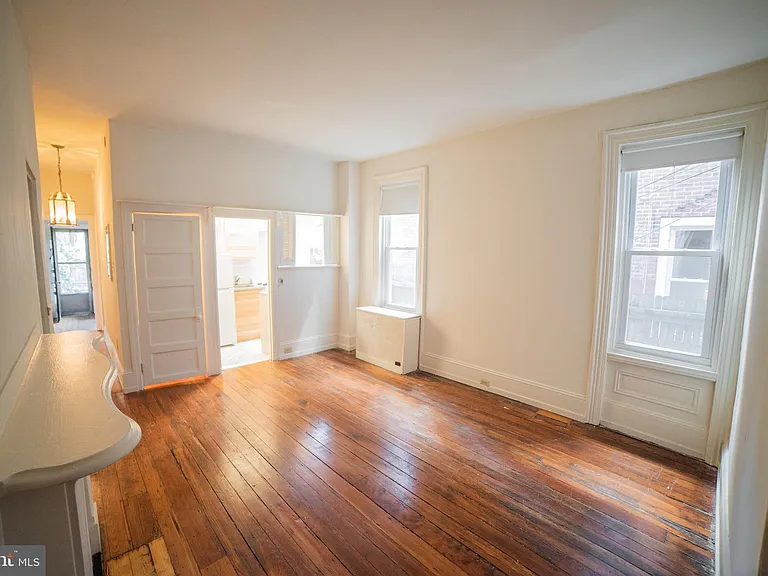2314 Spruce St #1R — Photo 4