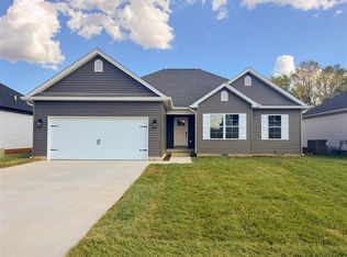 365 Cedar Run St, Bowling Green, KY 42104