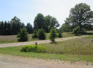 1 Rakoniewski Rd, Manistee, MI 49660
