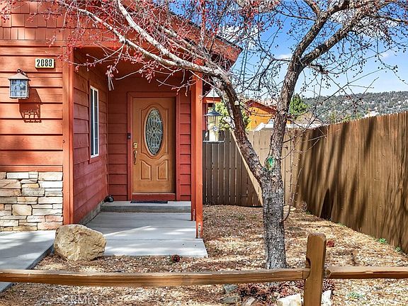 4th image of 2089 Shady Ln
