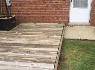 1573 Ridgewick Dr, Wickliffe, OH 44092