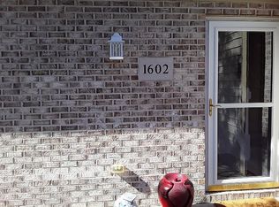 1602 Willow Brook Dr NE, Warren, OH