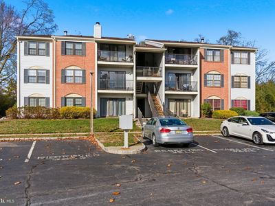 30 Voscek Ct, Lawrence Township, NJ, 08648