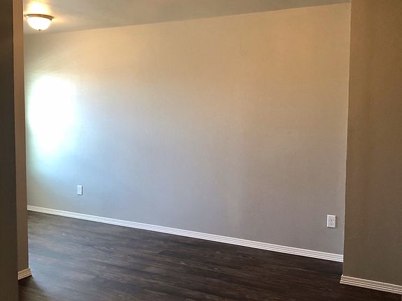 3rd image of 2124 Buena Vida Ln