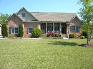 104 Lugano Rd, New Bern, NC 28562