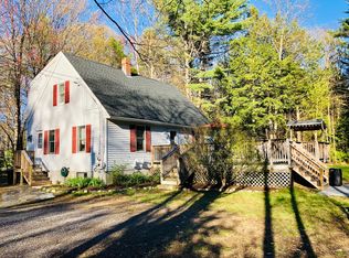 10 Carolyn Dr, Gorham, ME 04038