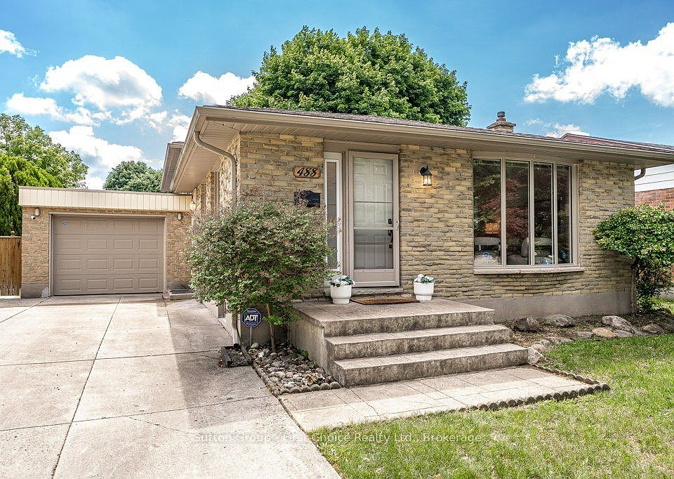 1st image of 488 Castlegrove Blvd
